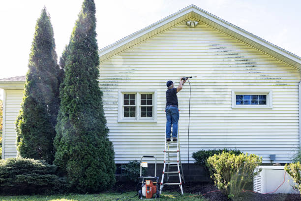Best Gutter Cleaning  in Poughkeepsie, NY
